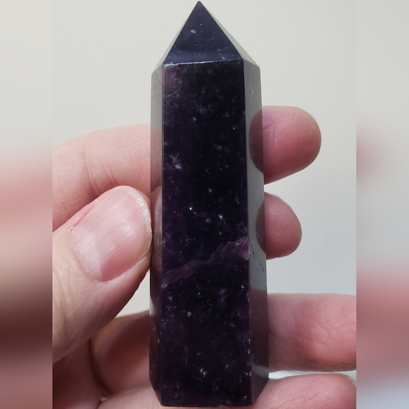 Lepidolite Crystal Tower - Picture 6 of 9